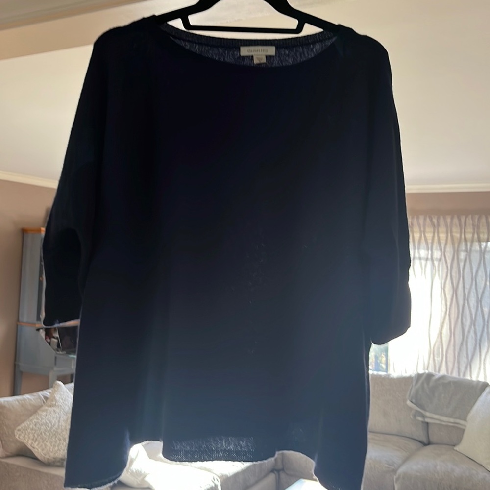 Garnet Hill 100% cashmere sweater in navy blue.